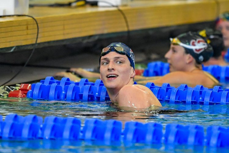 Trans Swimmer Lia Thomas Beats Out Female Competitors by 1.75 Seconds in NCAA Championships