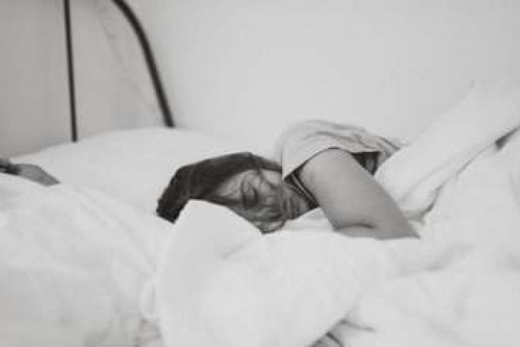 3 Ways Of Tricking Your Body and Mind Into Sleep