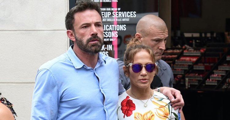 Jennifer Lopez and Ben Affleck Kick Off Married Life in Paris With Their Kids