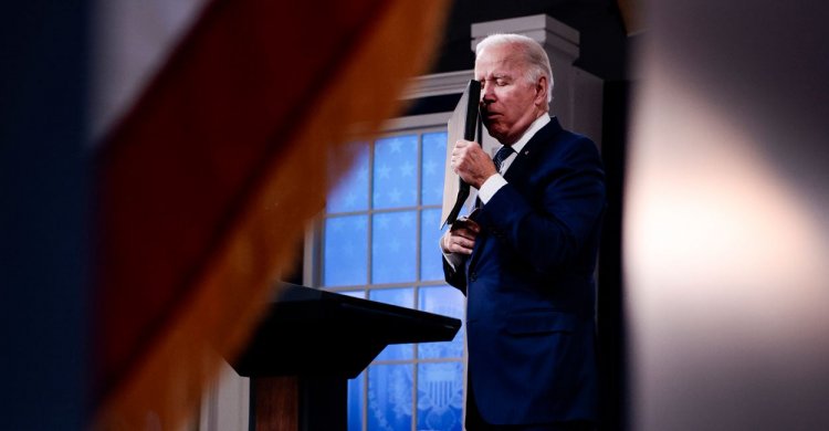 Democrat Defectors Imperil Biden’s Future