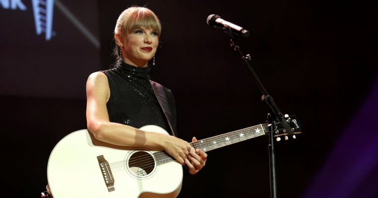 Taylor Swift Reveals Another Song Title From Her Upcoming Album "Midnights"